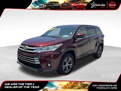 Used 2018 Toyota Highlander Plus w/ Carpet Mat Package (TMS)