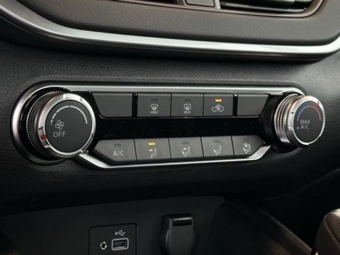 Certified 2025 Nissan Altima 2.5 S image 12