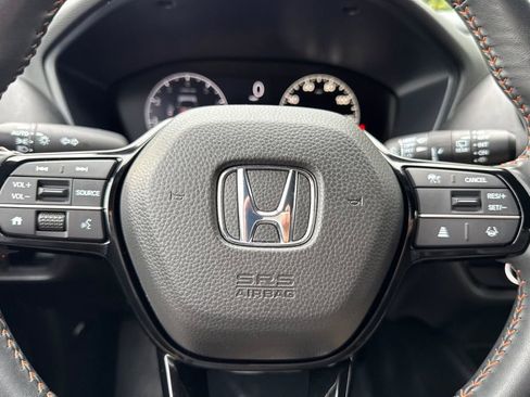 Certified 2025 Honda HR-V Sport image 23