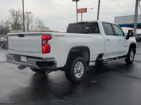 Used 2025 Chevrolet Silverado 2500 LT w/ Safety Package AWD/4WD image 4