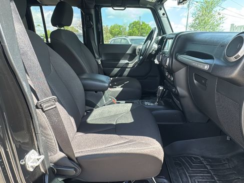 Certified 2016 Jeep Wrangler Unlimited Sport w/ Quick Order Package 24S image 27
