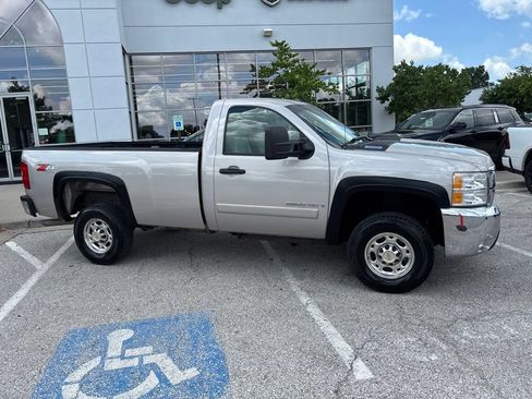 Used 2007 Chevrolet Silverado 2500 LT w/ Suspension Package, Off-Road AWD/4WD image 37