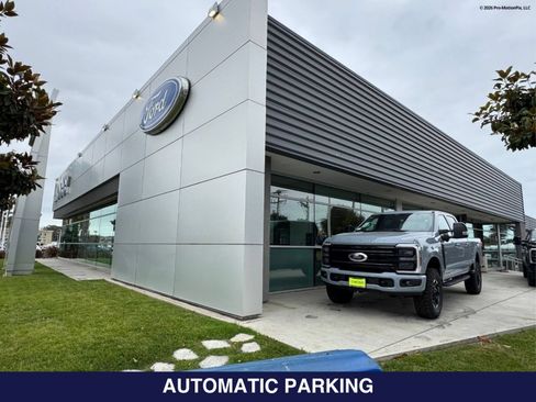 Used 2019 Ford Escape Titanium AWD/4WD image 10