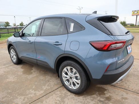 New 2026 Ford Escape Active FWD image 22