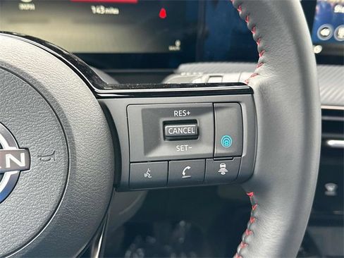 New 2025 Nissan Kicks SR image 19