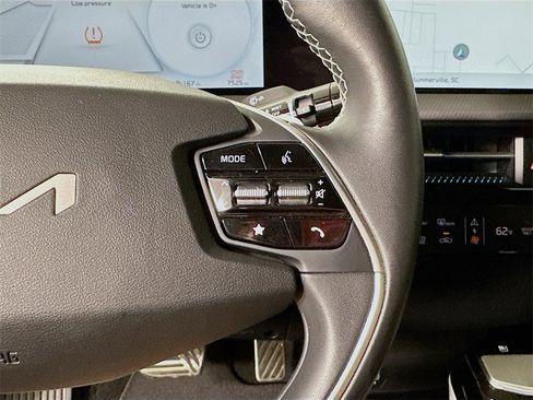 Used 2024 Kia EV6 GT-Line image 24