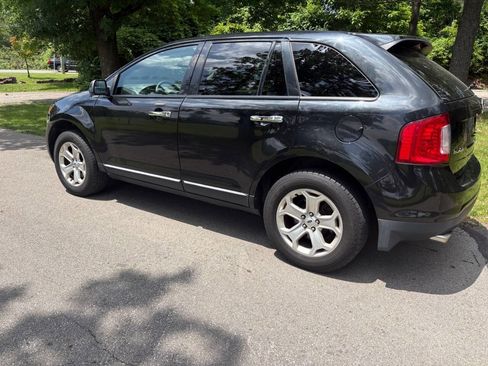 Used 2011 Ford Edge SEL w/ 202A Rapid Spec Order Code AWD/4WD image 5