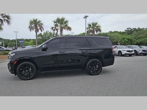Used 2021 Chevrolet Tahoe RST w/ Luxury Package AWD/4WD image 19