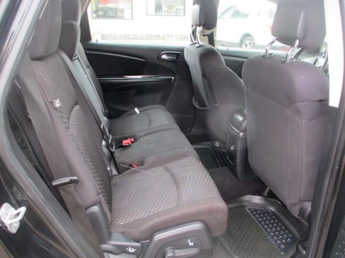 Used 2014 Dodge Journey American Value Package w/ Flexible Seating Group image 10