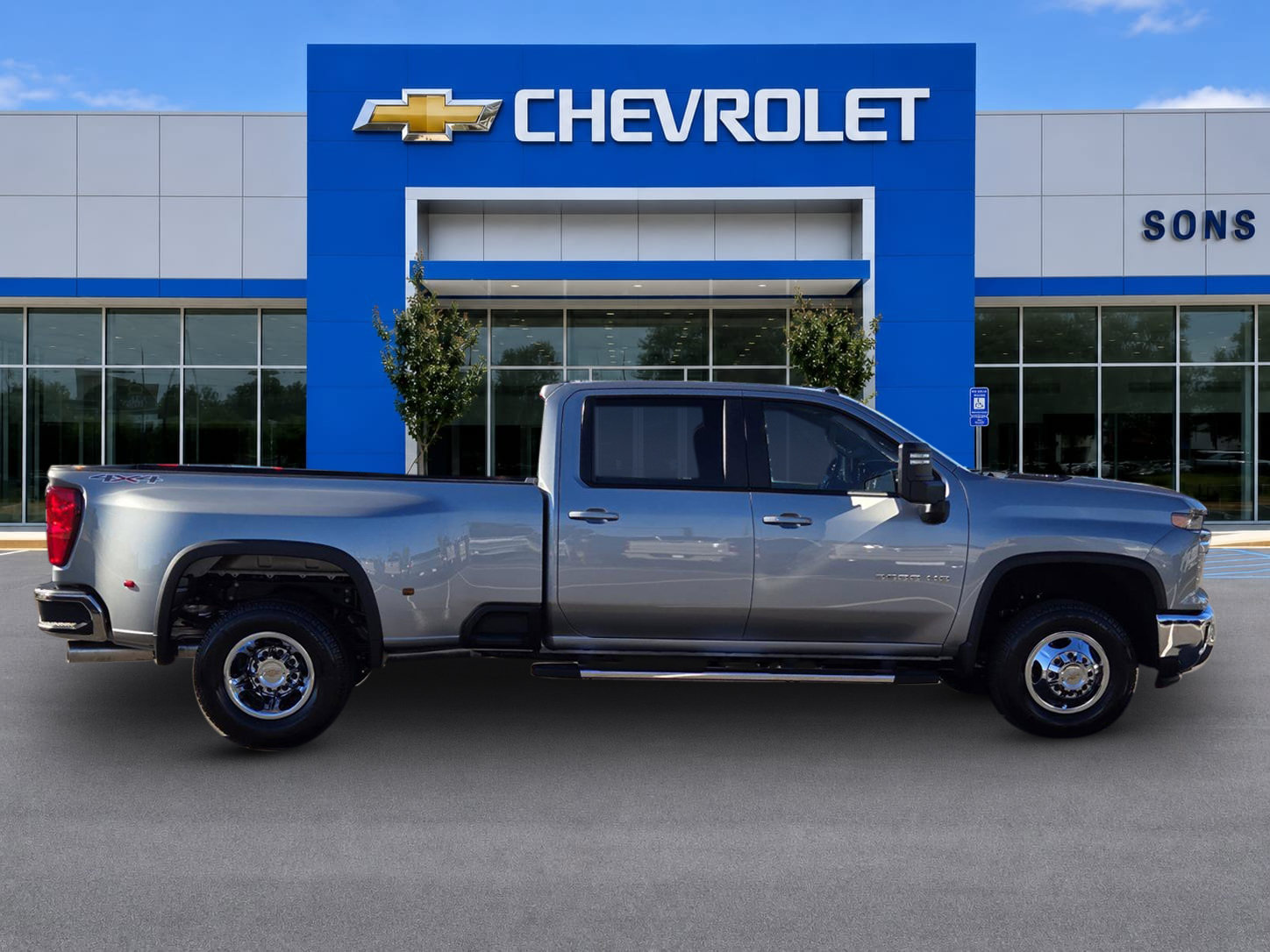 New 2026 Chevrolet Silverado 3500 LT w/ All Star Edition AWD/4WD image 4
