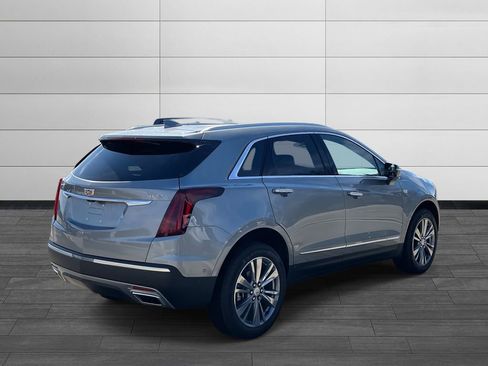 Used 2026 Cadillac XT5 Premium Luxury image 5