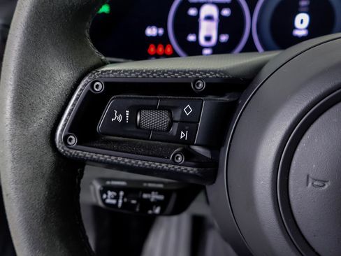 Certified 2025 Porsche Taycan GTS AWD/4WD image 20