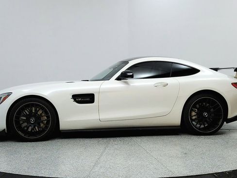 Used 2017 Mercedes-Benz AMG GT Coupe image 2