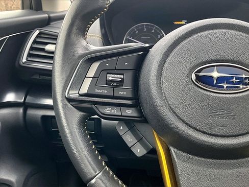 Used 2021 Subaru Crosstrek 2.5i Sport w/ Moonroof Package image 18