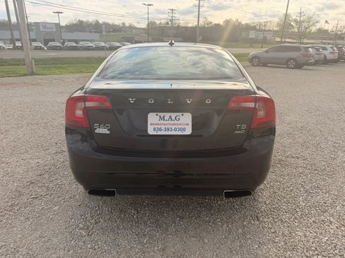 Used 2015 Volvo S60 T5 image 4
