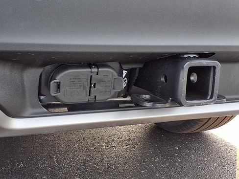 New 2026 Ford Explorer Platinum image 28