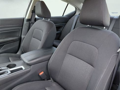 Used 2023 Nissan Altima 2.5 S image 8