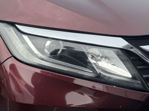 Used 2019 Honda Odyssey EX image 7