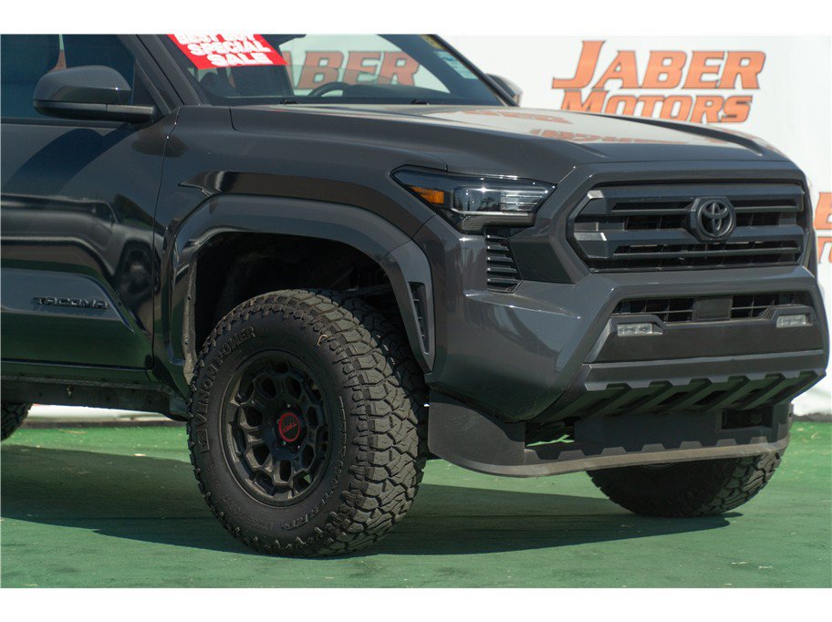 Used 2025 Toyota Tacoma SR5 RWD image 20