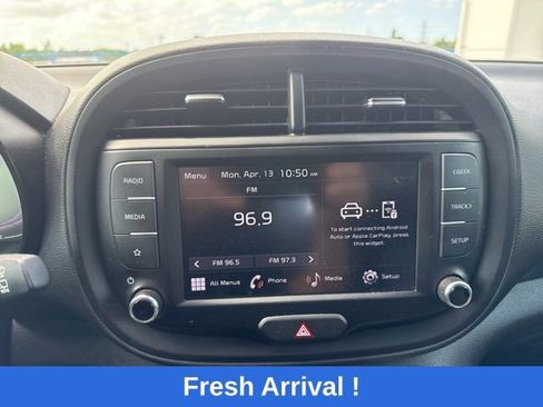 Used 2024 Kia Soul LX w/ Option Group 015 image 6