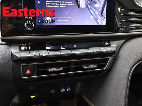 Used 2025 Toyota Camry LE FWD image 20