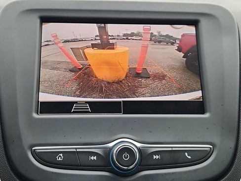 Used 2024 Chevrolet Equinox LS FWD image 14