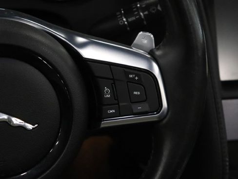 Used 2019 Jaguar F-TYPE Convertible image 28