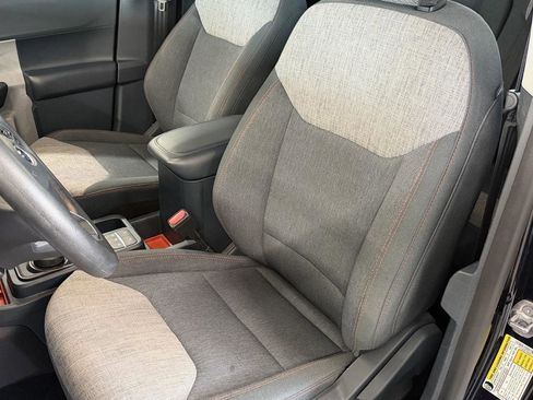 Used 2022 Ford Maverick XLT w/ Equipment Group 300A Standard image 34