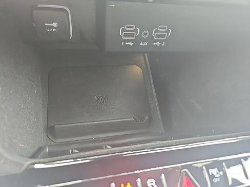 Used 2024 Jeep Wagoneer Series III AWD/4WD image 20