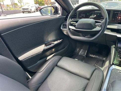 Used 2024 Lucid Air Touring AWD/4WD image 19