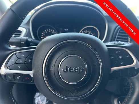Used 2020 Jeep Compass Latitude image 18