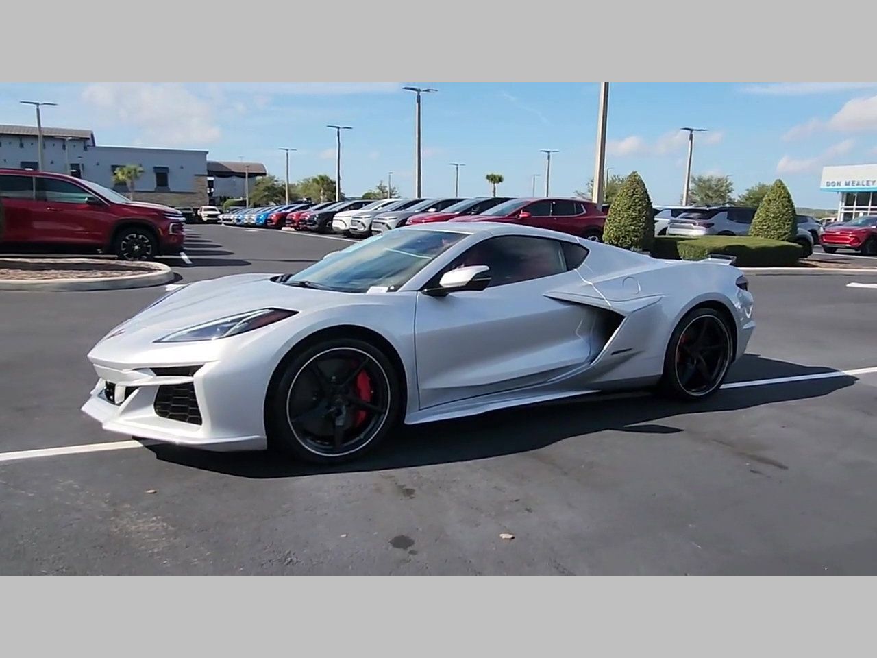 New 2026 Chevrolet Corvette E-Ray w/ ZER Performance Package AWD/4WD image 19