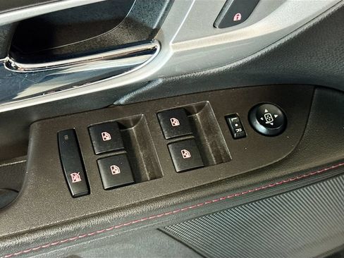 Used 2015 GMC Terrain SLE AWD/4WD image 15