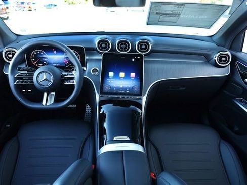 New 2026 Mercedes-Benz GLC 300 GLC 300 image 14
