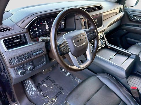 Used 2023 GMC Yukon Denali AWD/4WD image 27