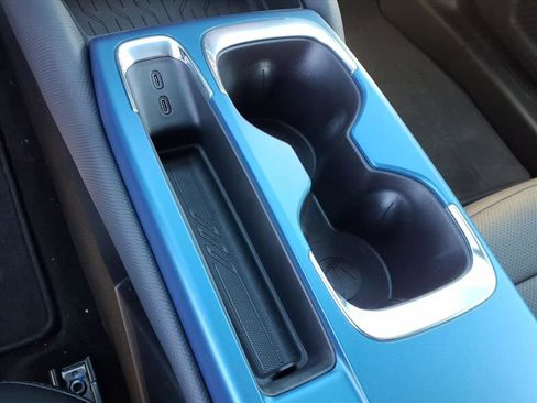 New 2026 Chevrolet Equinox EV LT image 14