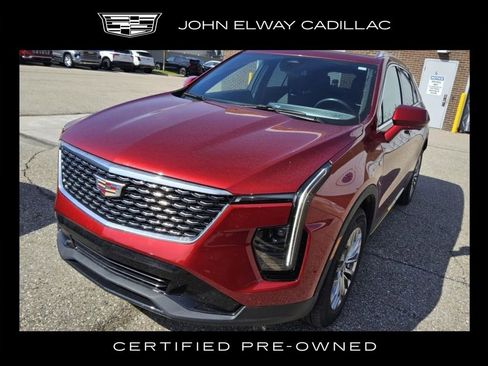 Used 2025 Cadillac XT4 Premium Luxury AWD/4WD image 1