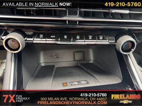 New 2025 Chevrolet Traverse LT w/ Driver Confidence Package image 27