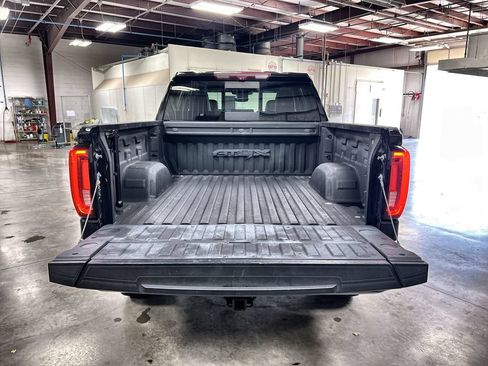 Used 2023 GMC Sierra 1500 AT4X AWD/4WD image 25