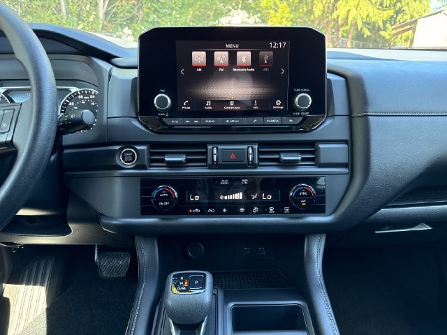 Used 2024 Nissan Pathfinder S AWD/4WD image 23