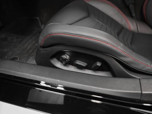 Used 2025 Chevrolet Corvette Z06 image 44