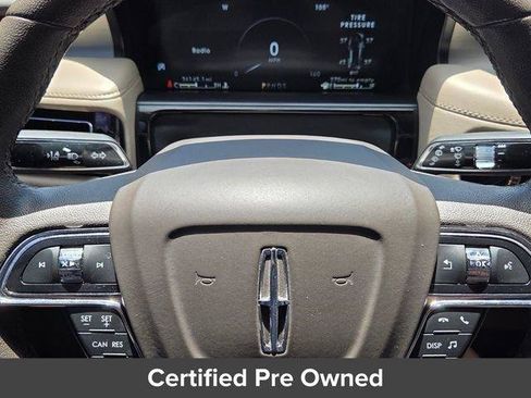 Used 2022 Lincoln Nautilus FWD image 30