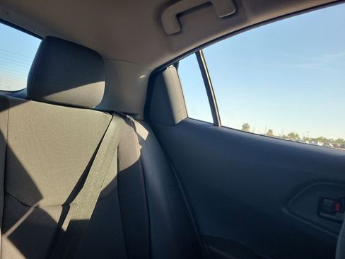 New 2026 Toyota Prius SE image 14