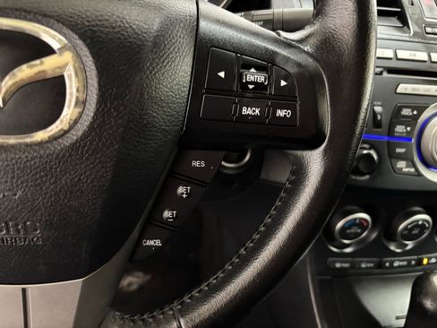Used 2012 MAZDA MAZDA3 s Touring image 22