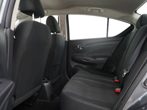 Used 2018 Nissan Versa SV w/ SV Special Edition Package FWD image 18