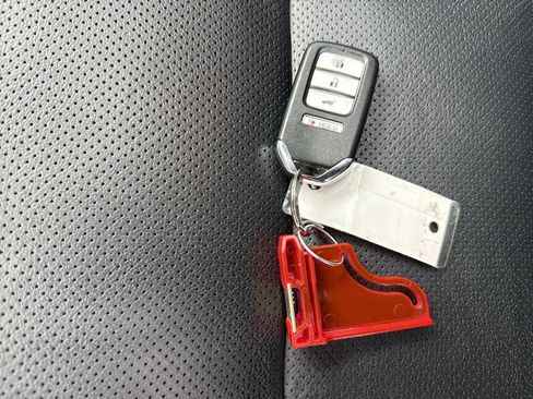 Used 2019 Honda HR-V EX-L image 45