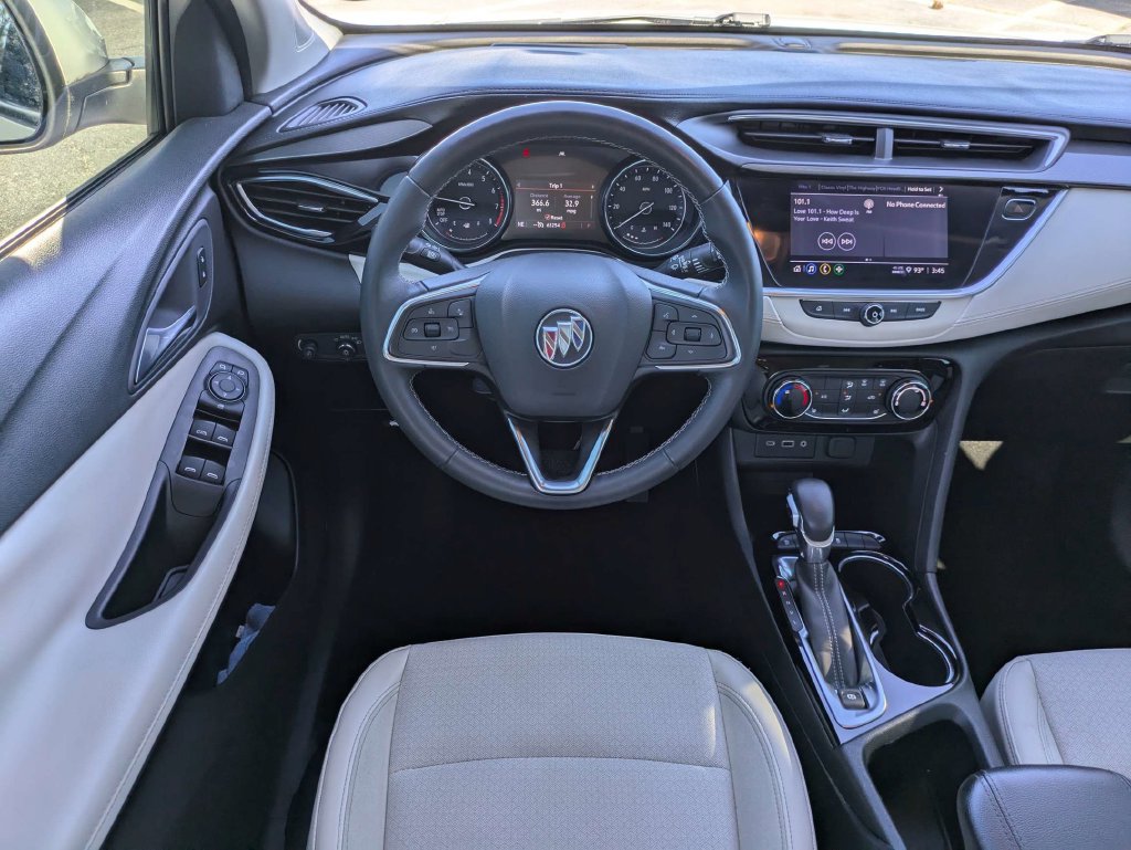 Used 2021 Buick Encore GX Preferred w/ Cold Weather Comfort Package FWD image 16