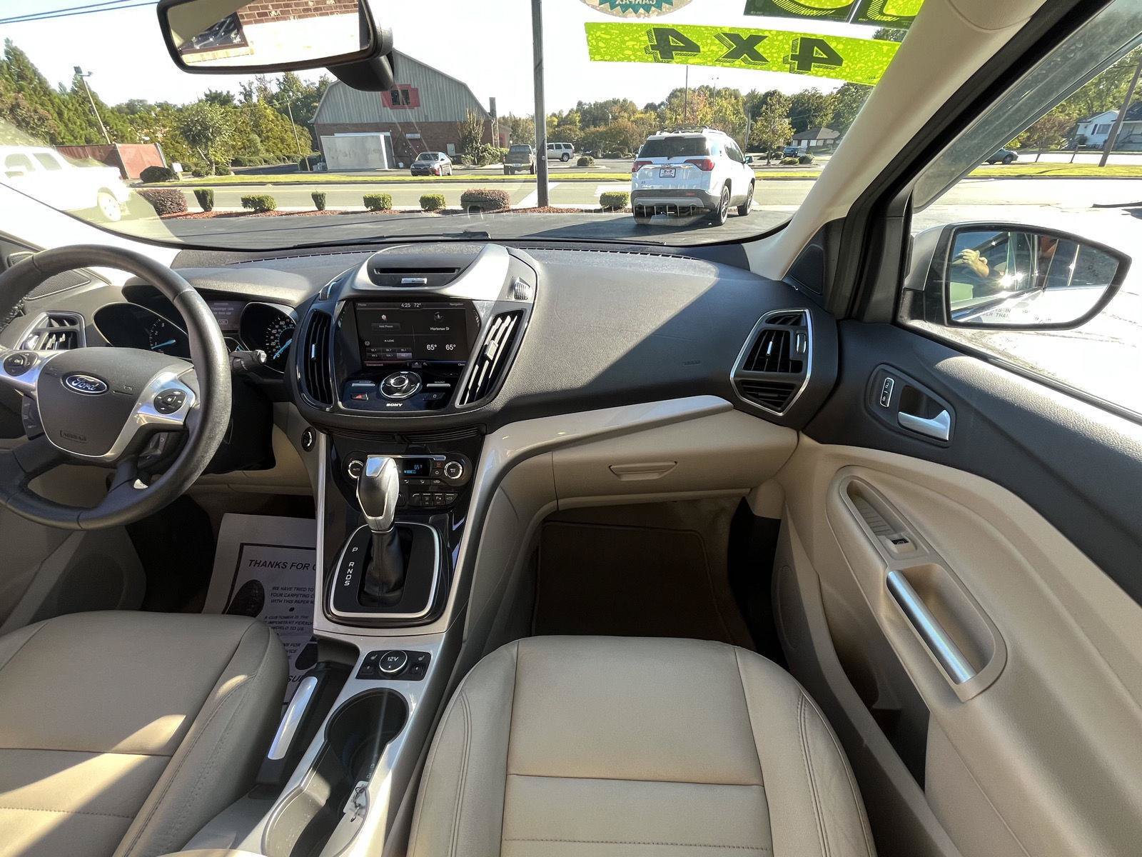 Used 2013 Ford Escape SEL AWD/4WD image 13