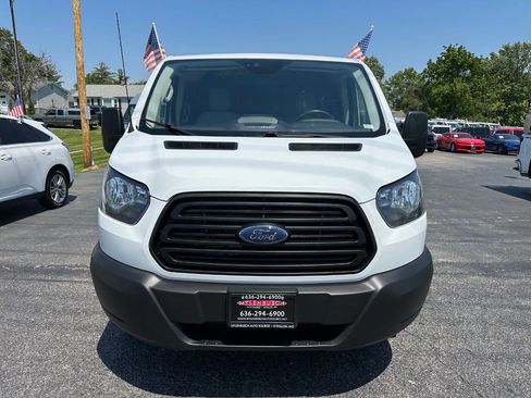 Used 2019 Ford Transit 250 130 Low Roof RWD image 3