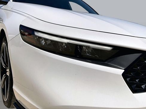 Used 2023 Honda Accord Sport image 51